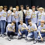 [세븐틴] <b>한</b>번씩만 바줘