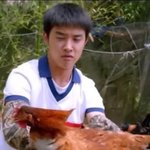 [EXO] 나가 힘들게 닭잡아줬는디 표정이 왜그렇<b>디아</b>