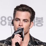 크리스 파인 섹시터진다..