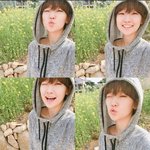 얘들아 <b>중지</b>손가락으로 혀 끝쪽 가운데 찍어서 냄새맡으면