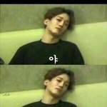 [EXO] <b>자아</b>분열 그만하고 나가시긔
