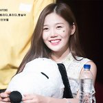 오마이걸에 <b>여덕</b>몰이 당한 걸그룹 멤버들