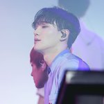 [EXO] 꿈 가사 이런 내용인거잖아 마음 <b>아파</b>