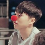[시우민] 루돌프 <b>사슴</b>코는~