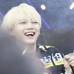 [엔터톡] <b>슈</b>가 진짜 귀엽네