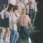 [시우민] 시우민 다리길이 옹동이 뒷<b>통수</b>