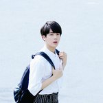[방탄소년단] 동네에 있는 중간 정도 크기인