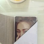 [EXO] 포카 교환하는데 이렇게 <b>포장</b>한데