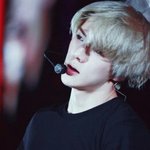[EXO] 짤푼다는 애인데 <b>우선</b> 세훈이부터 ㄱ