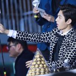 [인피니트] 셀<b>카봉</b>못사용하는 바부들