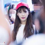 아이유 빨간<b>모자</b> 박제 해야함
