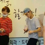 [방탄소년단] 태태랑 보!검님 <b>오늘자</b> 목격담