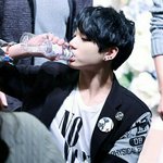 [방탄소년단] 갈까말까 고민하는 이삐<b>들</b>!