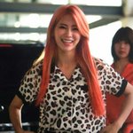 <b>기희</b>현 염색 했네?