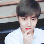 <b>수호</b>이거ㅈㄴ잘생긴듯