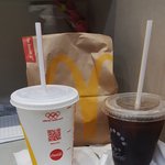 아침부터햄버거지