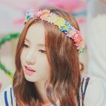 [여자친구] <b>은하</b> 화관쓴 사진중에