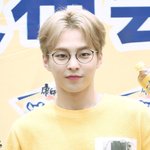 시우민 레전드 찍었다