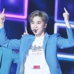 수호 남돌 외모 <b>탑</b> 인정함?