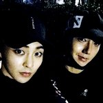 [EXO] <b>신발</b> 민석이셀카올라옴