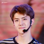 [EXO] <b>이사진</b> 대박아님?
