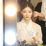 [<b>뉴트</b>] 다들 모하고 지내삼