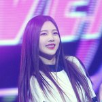 솔로로 <b>노래</b>냈으면 하는 아이돌있어???