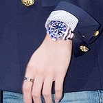 [EXO] 백현도 까르띠에 좋아해 요즘 러브링 <b>사석</b>에서도