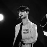 [VIXX] 애들 <b>흑백</b>이나 어두운 사진좀 풀어줘