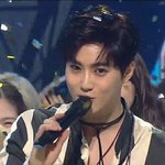 [EXO] 김준면 흑발 대<b>존엄</b>