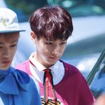 [EXO] 얘로 갈아타자 <b>상큼</b>하고 어리기까지₊˚‧(๑σ̴̶̷̥́...