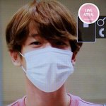 [EXO] 백현이  평소 <b>공항</b>에서 많이 웃었는데 기분상