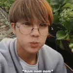 [방탄소년단] 방탄에 사실 토끼 두마리잇어