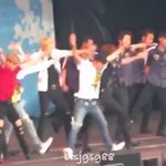 [방탄소년단] 뒷북? 애들<b>불타</b> 새로운안무ㅜㅜ