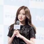 [댓글부탁해] <b>손나은</b>가지고 있는 분위기