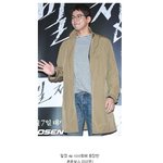 공개열애 이후 <b>사복</b>패션도 훈훈해진듯!