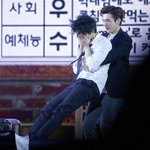 틈만 나면 <b>몰이</b>당하는 아이돌 멤버들