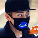 [시우민] <b>마스크</b> 거꾸로 쓴 시우민ㅋㅋㅋㅋ