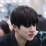 나 타팬인데 아이콘 B.I 개존잘이다