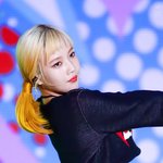 [육성재조이] <b>앞머리</b>를 다 썰어놨는데 이렇게 예쁠 일...?