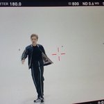 [EXO] 민석이 다리 길다