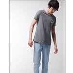 김우빈 어깨 <b>진화</b>의 따른 극강의 핏감 폭발
