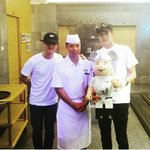 [경수] <b>스시</b>집 맞았넹