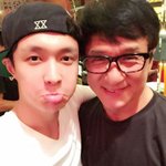 [EXO] 사진 이렇게찍는 남자<b>새끼들</b> 왜그러는거냐