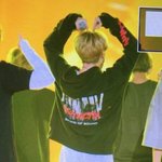 [방탄소년단] 짐니 무대 <b>끝</b><b>날</b>때마다 하트해주는거