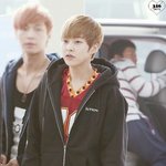 [시우민] 민석이 <b>소매</b> 박제하고 가실게여ㅠㅠ