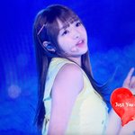 오마이걸 유아 44사이즈 <b>위엄</b>