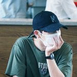 [인피니트] 김성규 공항<b>패션</b> 짤좀ㅠㅠㅠㅠㅠㅠ