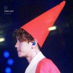 [EXO] 백현 너무 못생겨서 백현팬들이 <b>플뷰</b> 못달린거네