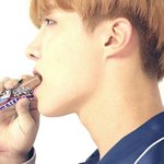 [방탄소년단] <b>초코바</b> 맛있겠다ㅋㅋㅋ